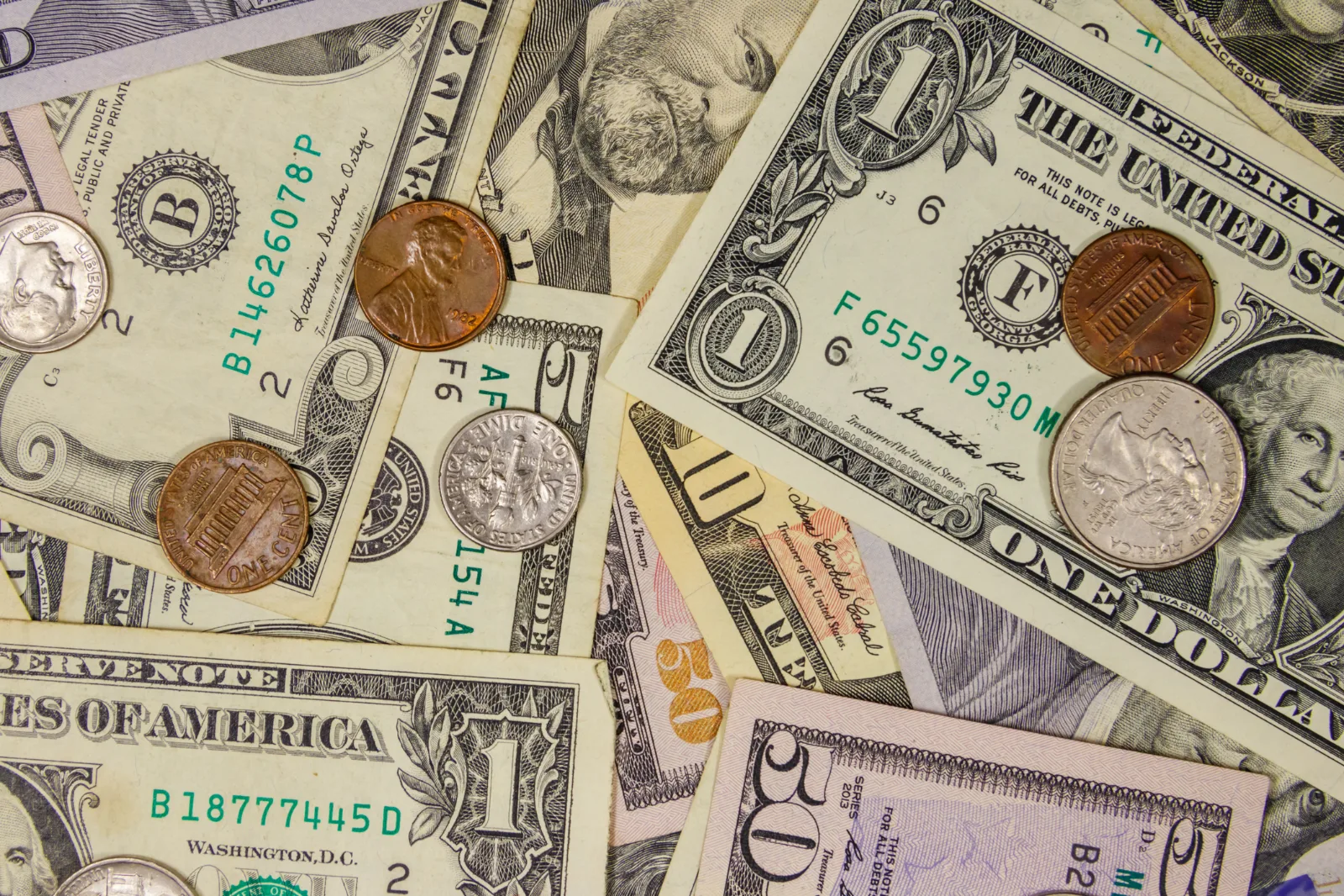 Stop Leaving Cash: $75 Rule to Choose Auction or BIN for Comics